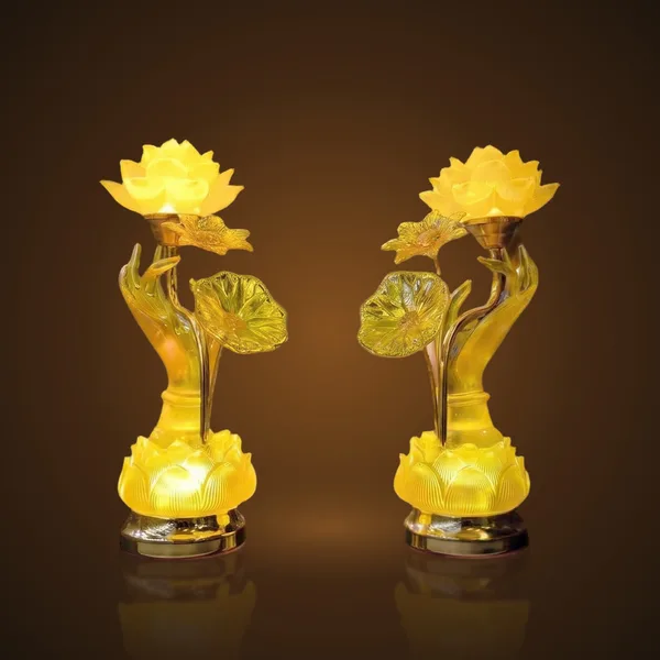 Đèn Sen Lưu Ly Tay Phật