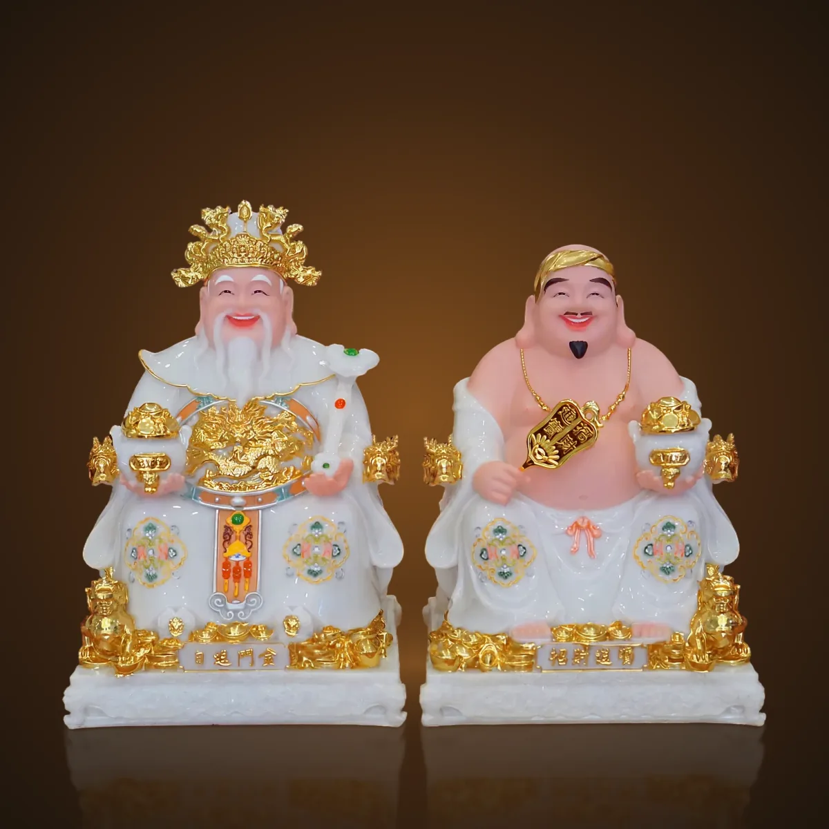 Tài Địa đế vuông