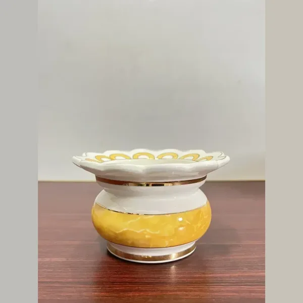 Lư hương sứ vân đá vàng